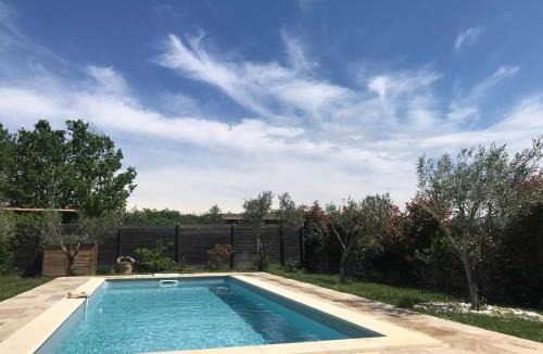 Vallon-Pont-d'Arc House | Coeurs fidèles