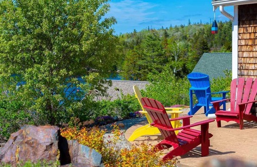Upper Blandford Cottage | Coffee With A View Of Deep Cove