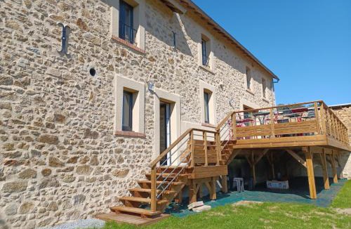 Le Grand-Bourg House | CoGîte A Condat