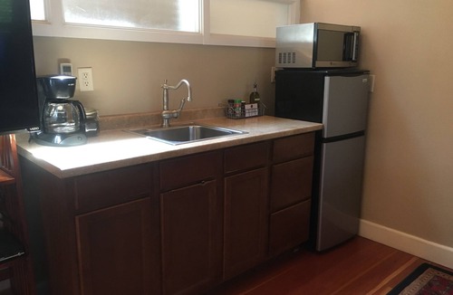 Willow Creek Cottage | Coho Cottages