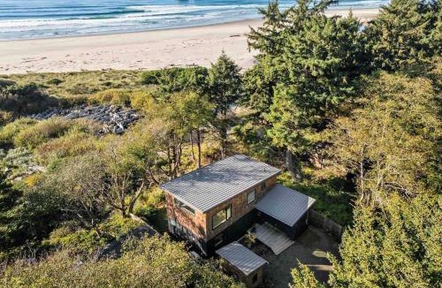 Rockaway Beach House | CoHo Vista