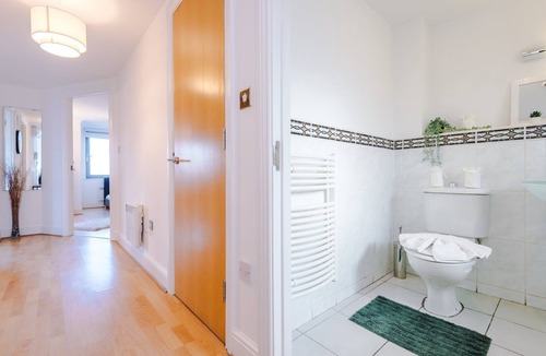 Edgbaston Apartment | Cohost Partners - Elegant Escape Broadway