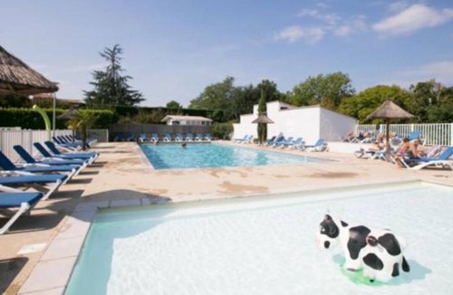 Berrias-et-Casteljau House | Coin de Nature en Ardèche sud Dans un Camping à Taille Humaine