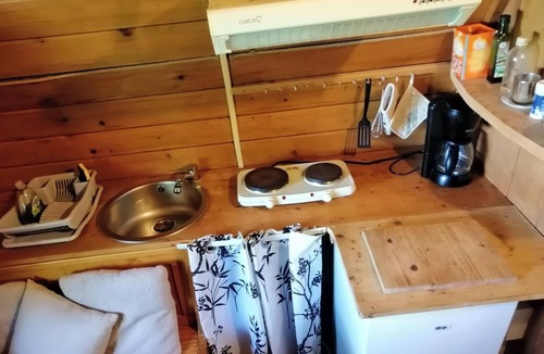 Mijoux Cabin | Col de la Faucille Tonneau