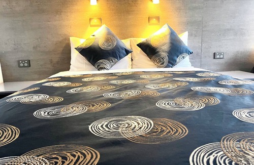 Colac Hotel | Colac Central Hotel Motel