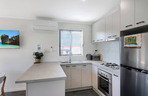 Colac Colac Cabin | Colac Colac Caravan Park