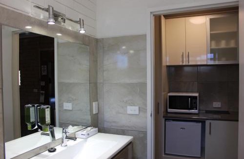 Colac Hotel | Colac Mid City Motor Inn