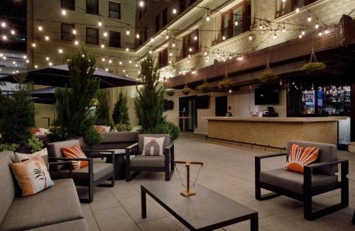 Downtown Oklahoma City Hotel | Colcord Hotel Oklahoma City, Curio Collection by Hilton