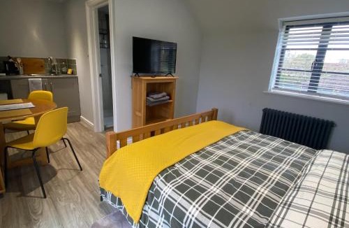 Warminster Bed & Breakfast | Cold Kitchen View