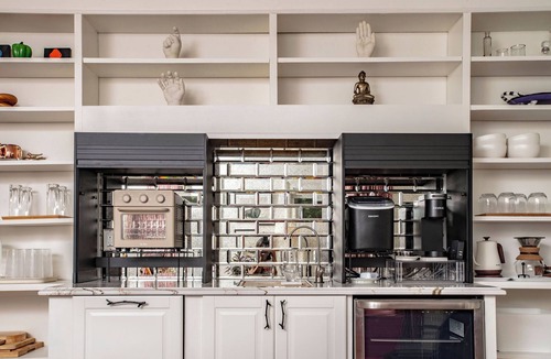 Philipstown House | Cold Spring Village Maisonette with Pool