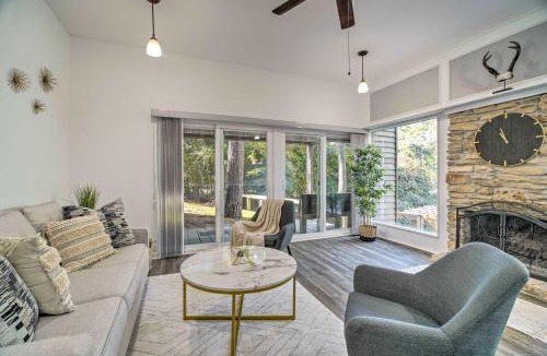 Cape Royale House | Coldspring Cottage < 1 Mi to Lake Livingston!