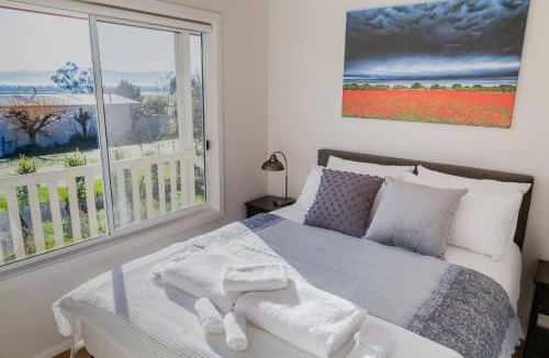 Coldstream House | Coldstream Cottage