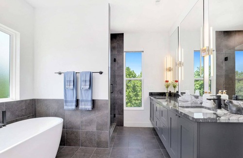 Bentonville House | Coler Mountain Retreat - Trail Entry