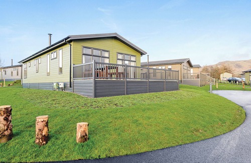 Cockermouth Ski Chalet | Coleridge Log Burner