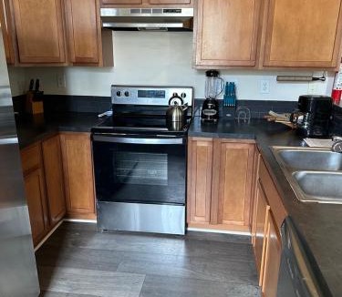 Hague House | Coles Point Marina and Campground