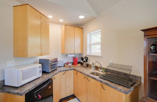 Colfax House | Colfax Getaway w/Hot Tub, Mountain Views!