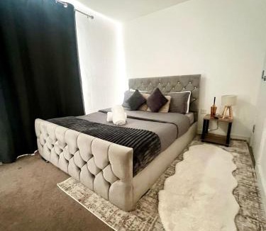 Whittington Apartment | Colindale Apartments