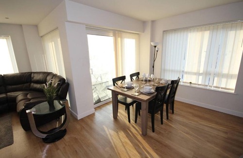Whittington Apartment | Colindale Court