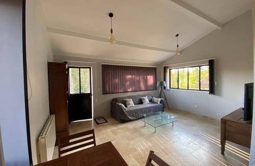 Lamonzie-Montastruc Apartment | Coline's house pool view