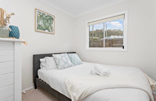 Collaroy Beach Apartment | Collaroy Beachfront Hideaway - New Listing