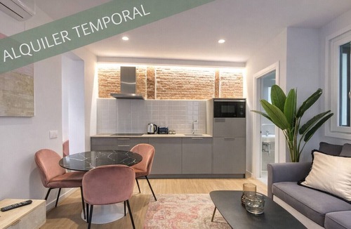 Las Acacias Apartment | Collection La Latina - Céntrico y funcional apartamento en La Latina