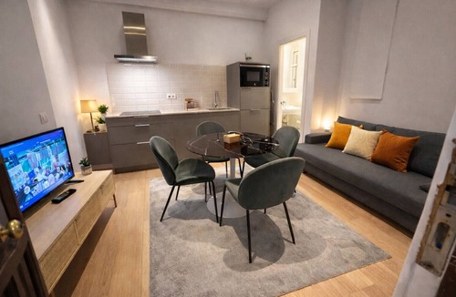 Las Acacias Apartment | Collection La Latina - Céntrico y funcional apartamento en La Latina