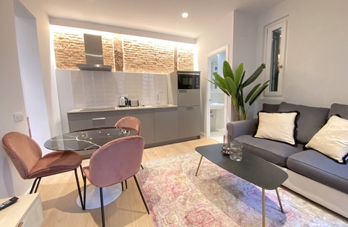 Las Acacias Apartment | Collection La Latina - Céntrico y funcional apartamento en La Latina