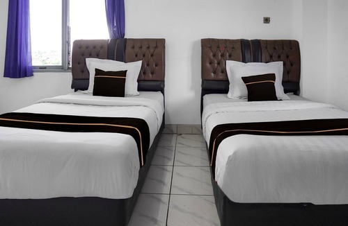 Padang Hotel | Collection O near Universitas Negeri Padang formerly Hotel Amra