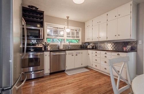 Corvallis House | COLLEGE HILL CLASSIC, GREAT LOCATION!