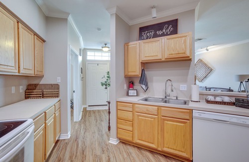 Wellborn Apartment | College Station Retreat Near Texas A & M!