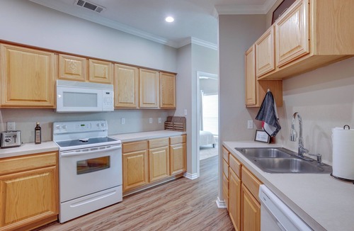 Wellborn Apartment | College Station Retreat Near Texas A & M!