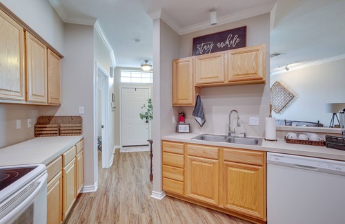 Wellborn Condo | College Station Retreat Near Texas A & M!
