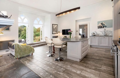 Christchurch Villa | Colleton Hall and East Wing