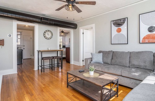 Ghent Apartment | Colley Manor - Starboard Suite