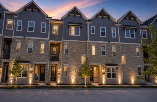 Plano Villa | Collin Creek Executive Residence