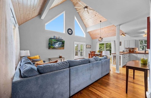Danville House | Colline des Bois