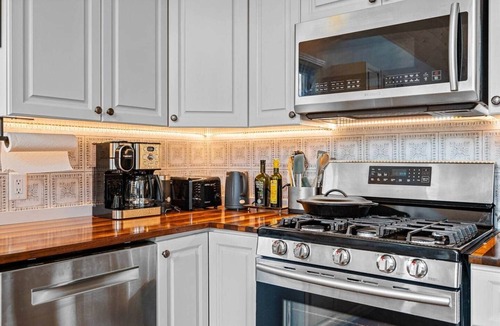 Danville House | Colline des Bois