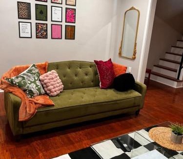 Collingdale House | Collingdale Home - Near Philly!