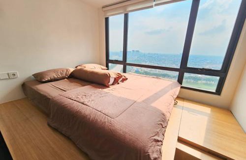 Panunggangan Utara Apartment | Collins Boulevard At By LiviRooms Tangerang