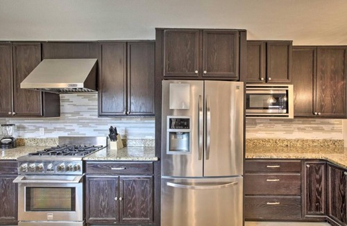 Garland House | Collins Family-Friendly Texas Home with Private Pool!