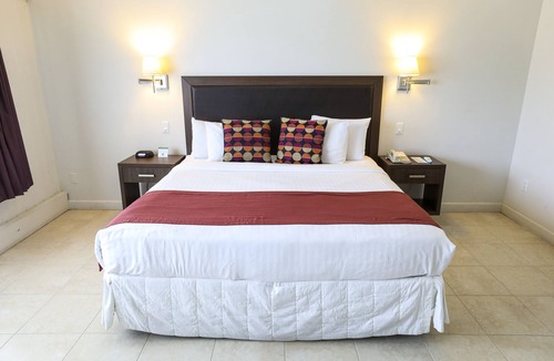 North Beach Hotel | Collins Hotel