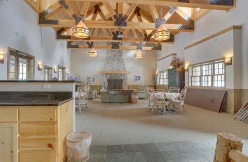 Government Camp Apartment | Collins Lake #41