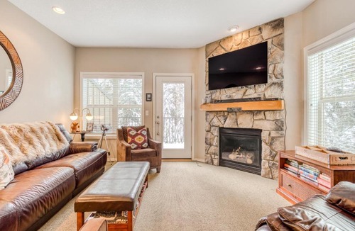 Government Camp Hotel | Collins Lake #93