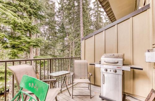 Government Camp Apartment | Collins Lake #95