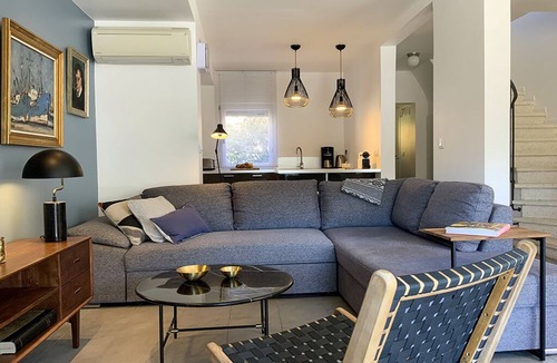 Collioure House | Collioure 4* - 75m2 +terrace +garage - sleeps 6 - direct beach access