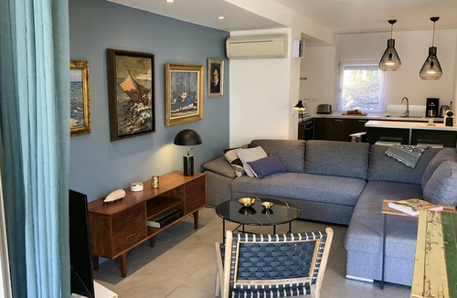 Collioure House | Collioure 4* - 75m2 +terrace +garage - sleeps 6 - direct beach access