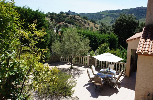 Collioure Villa | Collioure - 4 bed modern villa with private heated pool and great views