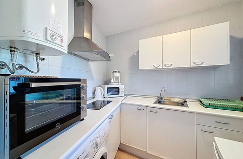 El Mas Mates Apartment | COLLSACABRA Piso muy acojedor, con garaje cerrado.