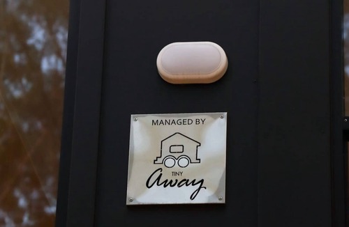 Colo Heights House | Colo Cosy Here by Tiny Away