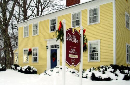 Campton Bed & Breakfast | Colonel Spencer Inn